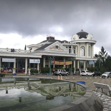 Villa Musti Green Apple Cipanas Sindanglaya Luaran gambar
