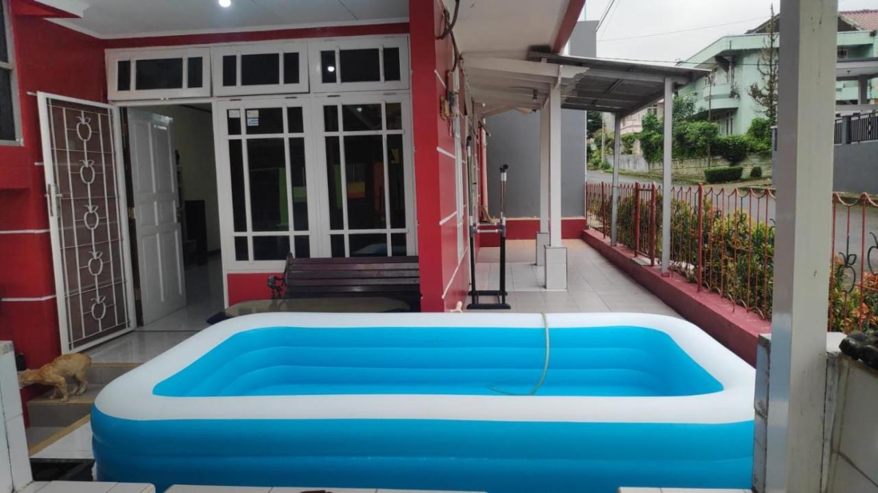 Villa Musti Green Apple Cipanas Sindanglaya Luaran gambar